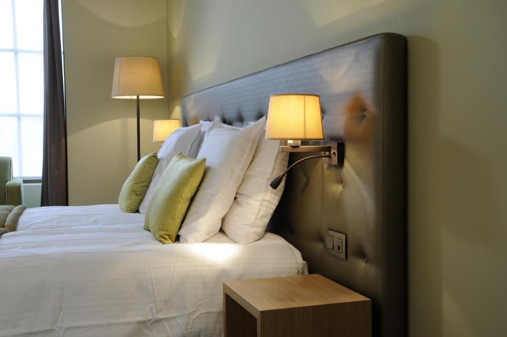 Hotel Den Hof Zelzate Bilik gambar