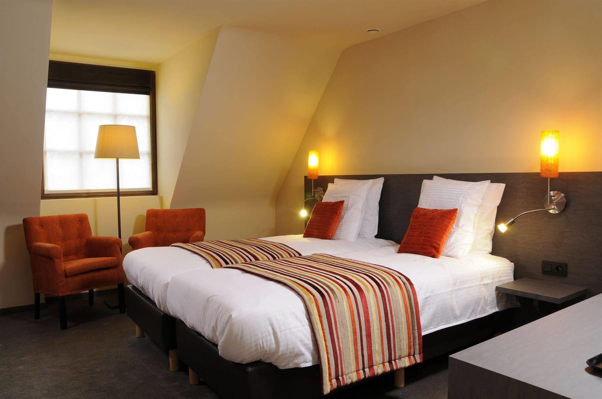 Hotel Den Hof Zelzate Luaran gambar